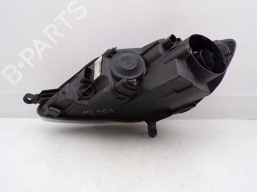 Right headlight VW GOLF PLUS V (5M1, 521) 1.6 | BP32652965C29