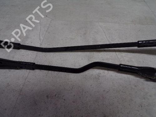 Front windshield wiper arm BMW 1 (F20) 118 i | BP24387958C143 