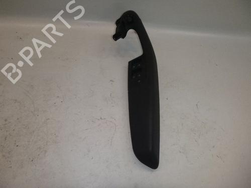 Used Armrest / Center console AUDI A6 C6 (4F2) 2.0 TDI (136 hp) 32635978