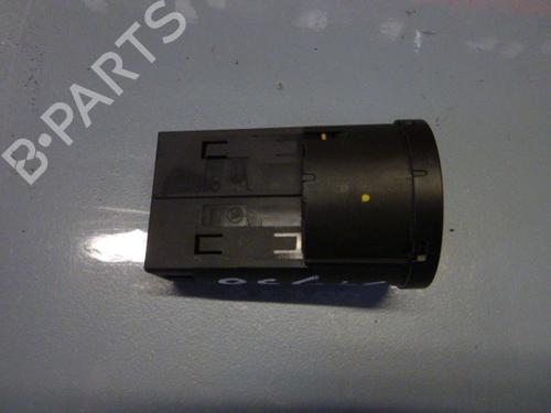 Headlight switch VW POLO (6N2) 1.4 TDI | BP32633930I24
