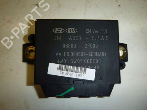 Used Electronic module KIA SORENTO II (XM) 2.2 CRDi 4WD (197 hp) 32637051