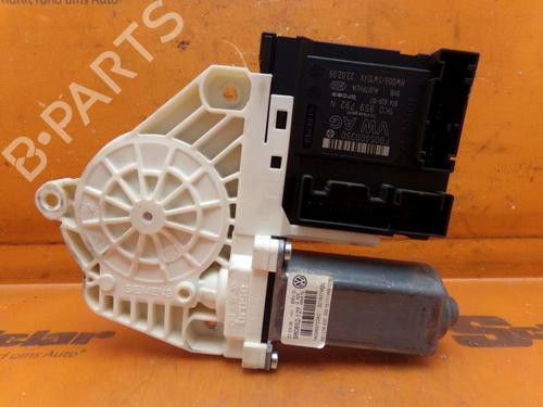 right-front-window-motor-vw-passat-b6-variant-3c5-2005-2006-2007-2008-2009-2010-2011-33153749 main image