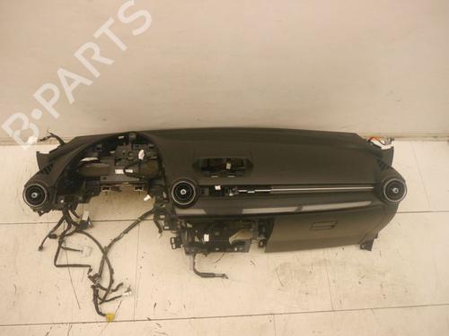 Used Dashboard MAZDA 2 Hatchback (DL, DJ) 1.5 (75 hp) 33158191