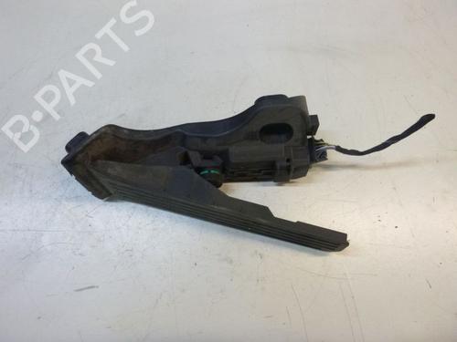 Pedal VW PASSAT B6 Variant (3C5) 2.0 TDI (170 hp) 24379820