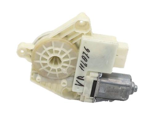 Used Right front window motor Right front window motor SKODA RAPID Spaceback (NH1) 1.2 TSI (110 hp) 40024572 40024572