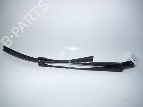 Used Front windshield wiper arm VW TOURAN (1T1, 1T2) 1.9 TDI (105 hp) 24381385