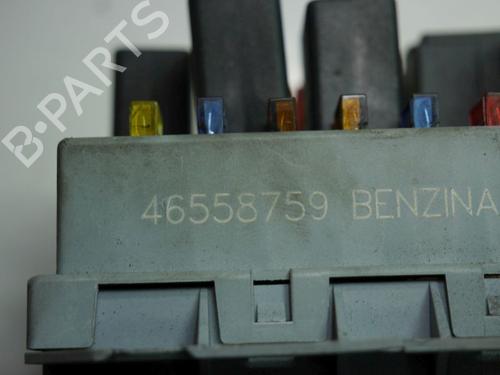 Fuse box ALFA ROMEO 147 (937_) 1.6 16V T.SPARK ECO (937.AXA1A, 937.BXA1A) | BP24380669E1 