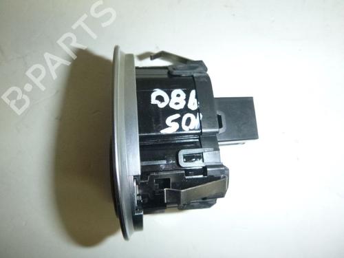 Switch BMW 3 Touring (F31) 320 i | BP24387180I30 