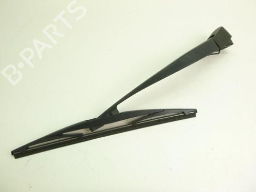 Used Rear windshield wiper arm BMW 1 (F20) 114 i (102 hp) 32640024