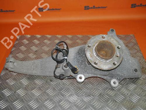 Used Right front steering knuckle BMW 5 Touring (F11) 535 d (313 hp) 32644151