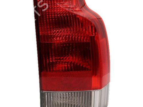 Farolim direito Farolim direito VOLVO V70 II (285) 2.4 (170 hp) 34212819 34212819