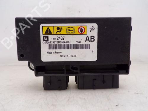 Used ECU airbags OPEL MERIVA B MPV (S10) 1.4 (75) (120 hp) 32840352