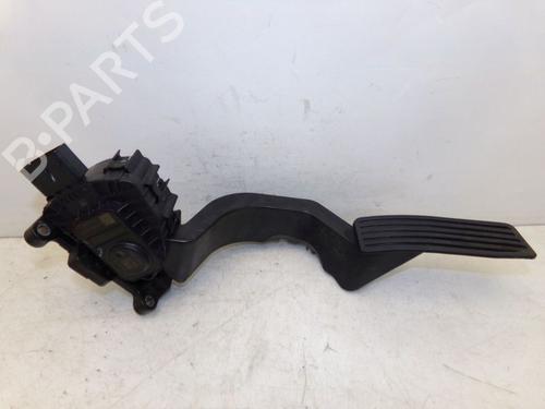 Pedal JEEP CHEROKEE (KL) 2.2 CRD 4x4 (200 hp) 32838711