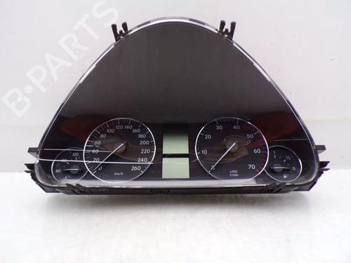 Used Display monitor MERCEDES-BENZ C-CLASS (W203) C 180 Kompressor (203.046) (143 hp) 32004757