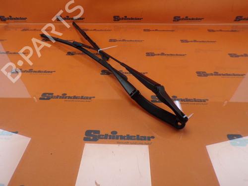 front-windshield-wiper-arm-audi-a4-b8-8k2-2007-2008-2009-2010-2011-2012-2013-2014-2015-2016-2017-32830204 main image