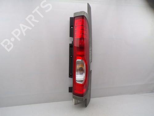 Used Right taillight RENAULT TRAFIC II Van (FL) 2.5 dCi 145 (FL0J) (146 hp) 32840965