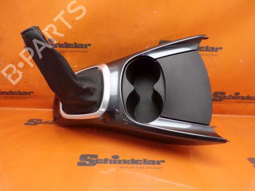 Used Shift knob TOYOTA YARIS (_P13_) 1.5 (NSP131_) (112 hp) 29047052