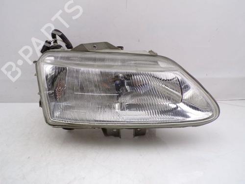 Faro derecho RENAULT ESPACE III (JE0_) 3.0 V6 24V (JE0G, JE0R) (190 hp) 32841390