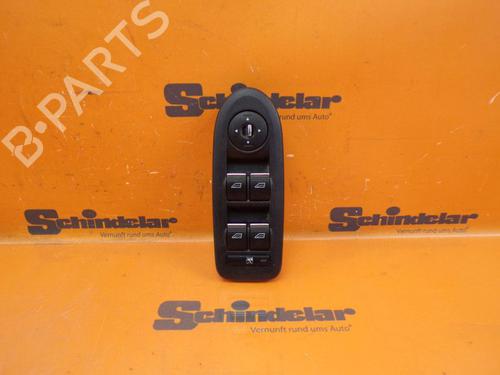 switch-ford-kuga-i-2008-2009-2010-2011-2012-32832581 main image