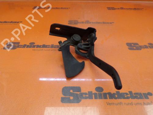 Used Hood lock BMW 7 (E65, E66, E67) 745 d (300 hp) 24412900