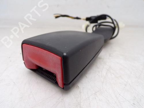 Used Seat buckle VW POLO V (6R1, 6C1) 1.4 (6R1) (85 hp) 31071516