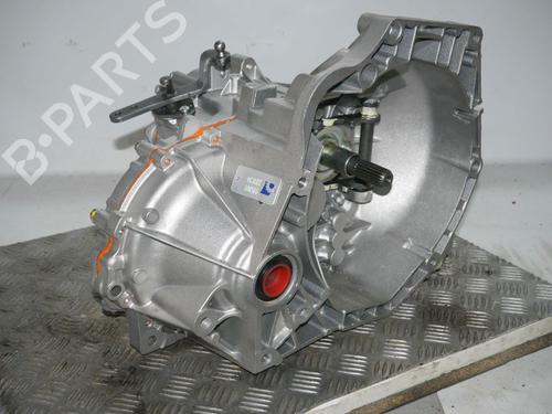 Gearkasse FIAT DOBLO Cargo (263_) 1.3 D Multijet (75 hp) 33157590