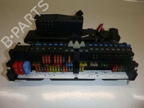 Used Fuse box BMW X3 (E83) xDrive 30 d (218 hp) 24382916