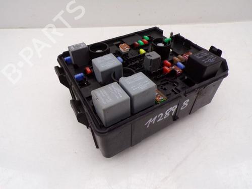 Fuse box OPEL CORSA E (X15) 1.4 (08, 68) | BP32653511E1