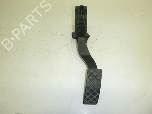 Used Pedal VW PASSAT B8 Variant (3G5, CB5) 2.0 TDI (190 hp) 32637795