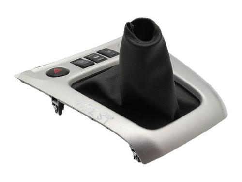 middle-console-nissan-nv200-evalia-bus-2010-37274566 main image