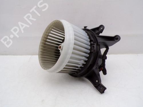 Used Heater blower motor FIAT 500L (351_, 352_) 1.3 D Multijet (199LXY1A, 199LXY11) (84 hp) 32651356