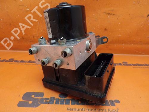 Used ABS pump BMW 1 (E81) 116 i (122 hp) 32649786