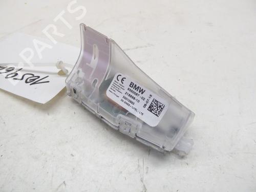 Antenne/Base BMW 1 (F20) 118 i (136 hp) 33144201