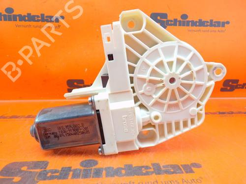 Right front window motor AUDI Q5 (8RB) 3.0 TDI quattro | BP32643792E20
