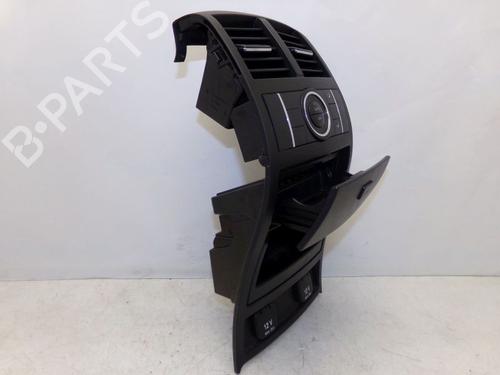 Middle console MERCEDES-BENZ M-CLASS (W164) ML 280 CDI 4-matic (164.120) | BP30047413I22 