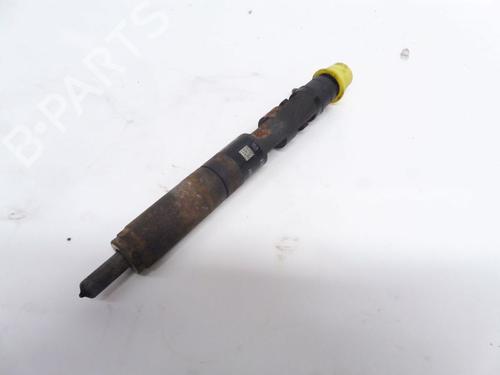 Used Injector DACIA LOGAN MCV (KS_) 1.5 dCi (KS0W) (86 hp) 33142079