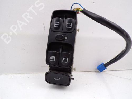 Used Switch MERCEDES-BENZ C-CLASS (W203) C 220 CDI (203.006, 203.008) (143 hp) 33158347