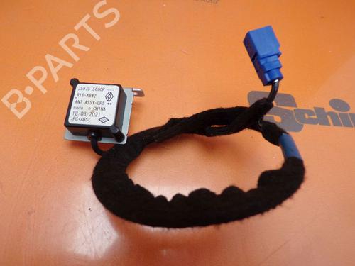 Module électronique RENAULT TRAFIC III Van (FG_) 2.0 dCi 145 (FGML) (145 hp) 33153152