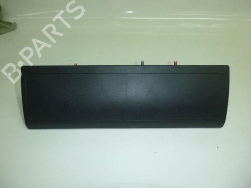 Used Knee airbag Knee airbag VW TOUAREG (7P5, 7P6) 3.0 V6 TSI Hybrid (379 hp) 33143162 33143162