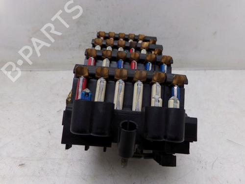 Fuse box MERCEDES-BENZ E-CLASS T-Model (S124) E 200 T (124.079) | BP33155739E1 - Image 5