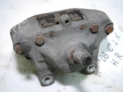 Højre bremsekaliber bag MERCEDES-BENZ CLK Convertible (A208) CLK 200 Kompressor (208.445) (192 hp) 33139109