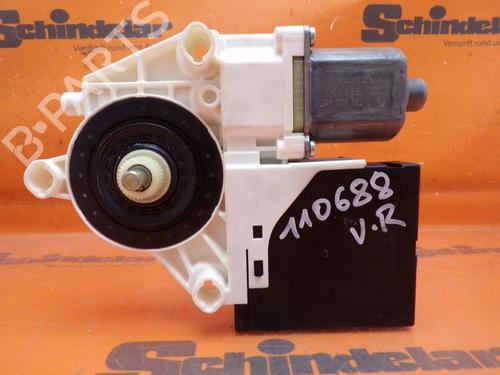 Moteur de lève-vitre avant droit VW TIGUAN (5N_) 2.0 TSI 4motion (180 hp) 32834536