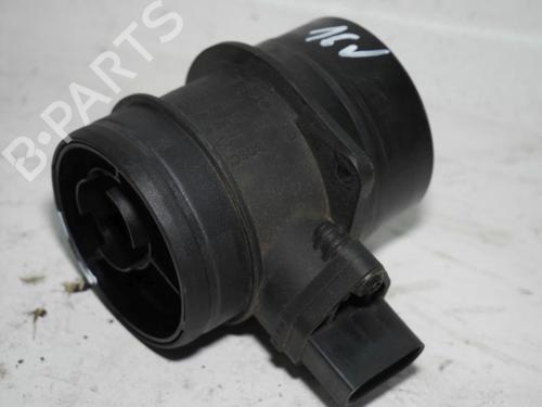 Used Mass air flow sensor Mass air flow sensor VW PASSAT B6 Variant (3C5) 2.0 TDI (140 hp) 33139438 33139438