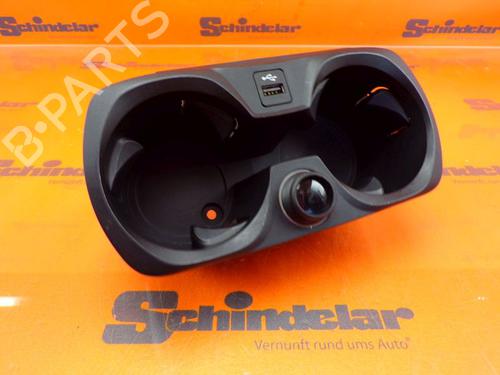 Cup/Object holder BMW 3 Touring (G21, G81) 320 d Mild-Hybrid xDrive | BP32642701I37