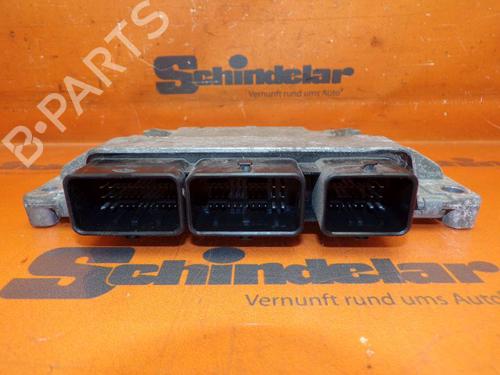 Engine control unit (ECU) RENAULT ZOE (BFM_) ZOE | BP28528722M57