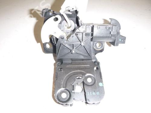 Tailgate lock AUDI A3 (8P1) 1.9 TDI | BP24382897C101 