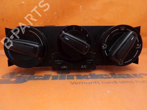 Used Climate control VW POLO V (6R1, 6C1) 1.4 TDI (75 hp) 32834528