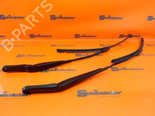 front-windshield-wiper-arm-audi-q5-fyb-fyg-2016-33147750 main image