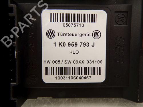 Left front window motor VW GOLF V (1K1) 1.9 TDI | BP32841668E21 - Image 5