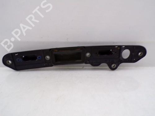 Bagagerumshåndtag VW TOURAN (1T1, 1T2) 1.4 TSI (140 hp) 33158020